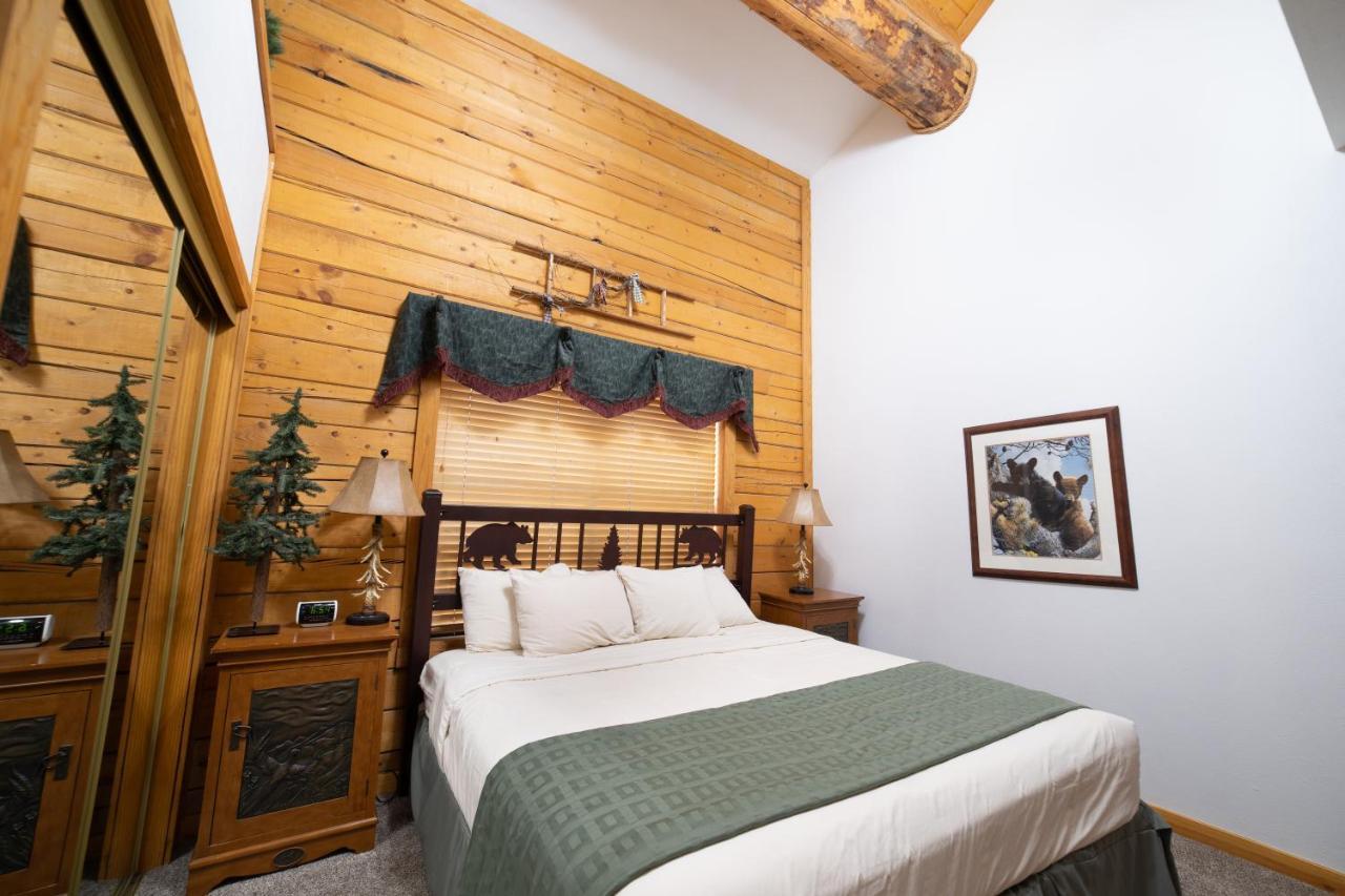 Cabins At Grand Mountain ブランソン エクステリア 写真