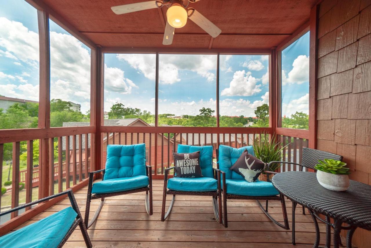 Cabins At Grand Mountain ブランソン エクステリア 写真